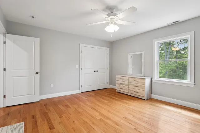 $6,000 | 22 Austin Lane, Hollis, NH 03049