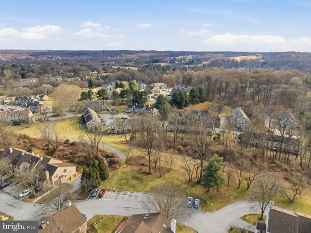 $465,000 | 1703 Stoneham Drive, Unit 1703, Newtown Square, PA 19073