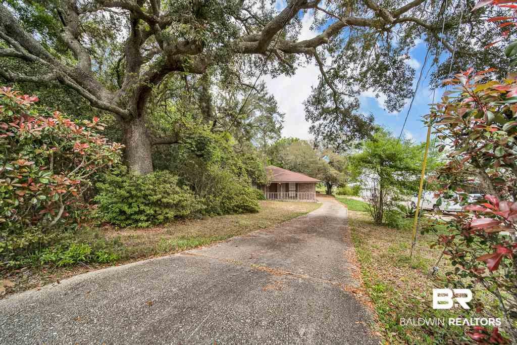 2115 Club House Drive Lillian, AL 36549 - Photo 1 of 28
