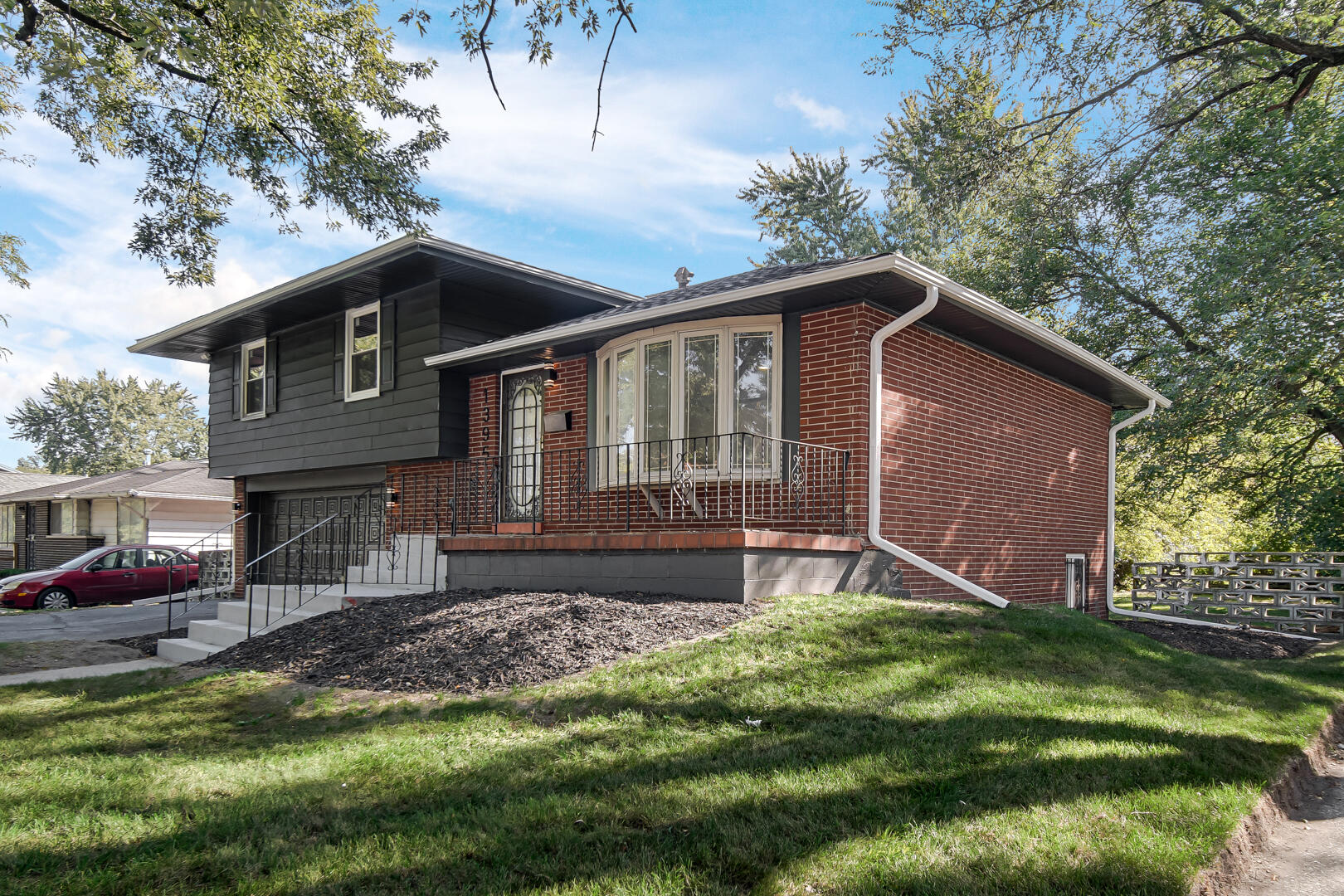 1395 Ralston Street Gary, IN 46406 - Photo 2 of 24 1620x1080