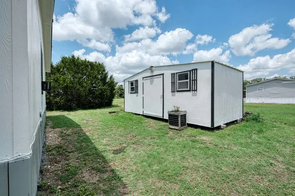 $2,195 | 132 County Road 247, Georgetown, TX 78633