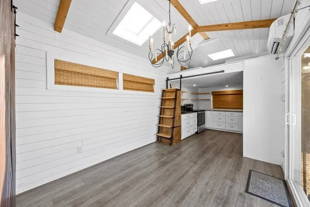 $1,195 | 132 B County Road 247, Georgetown, TX 78633