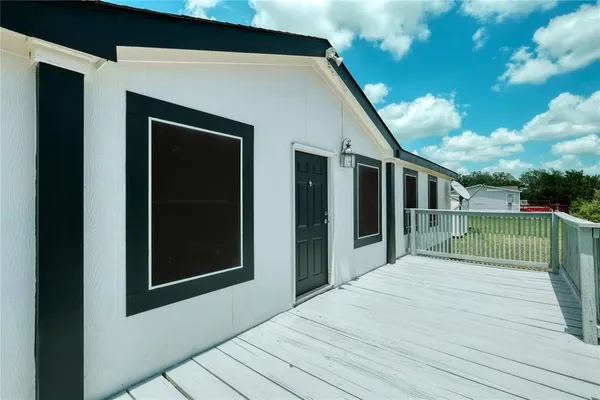 $2,195 | 132 County Road 247, Georgetown, TX 78633