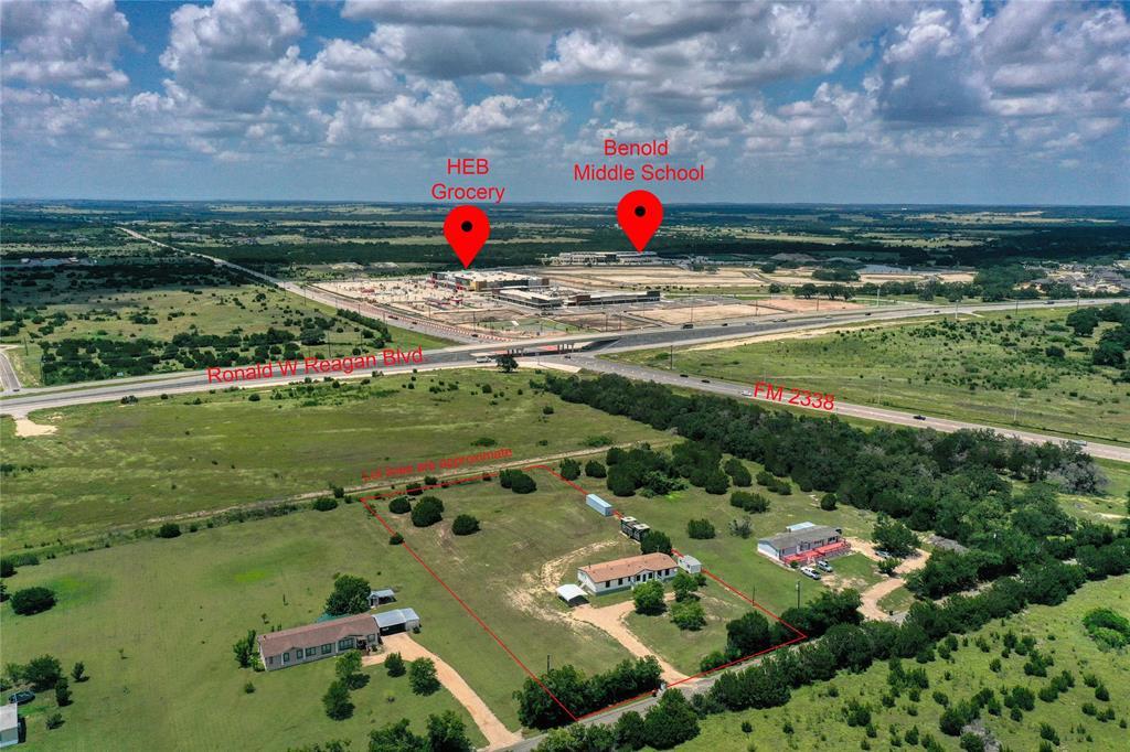 132 County Road 247 Georgetown, TX 78633 - Photo 6 of 38