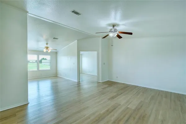 $2,195 | 132 County Road 247, Georgetown, TX 78633