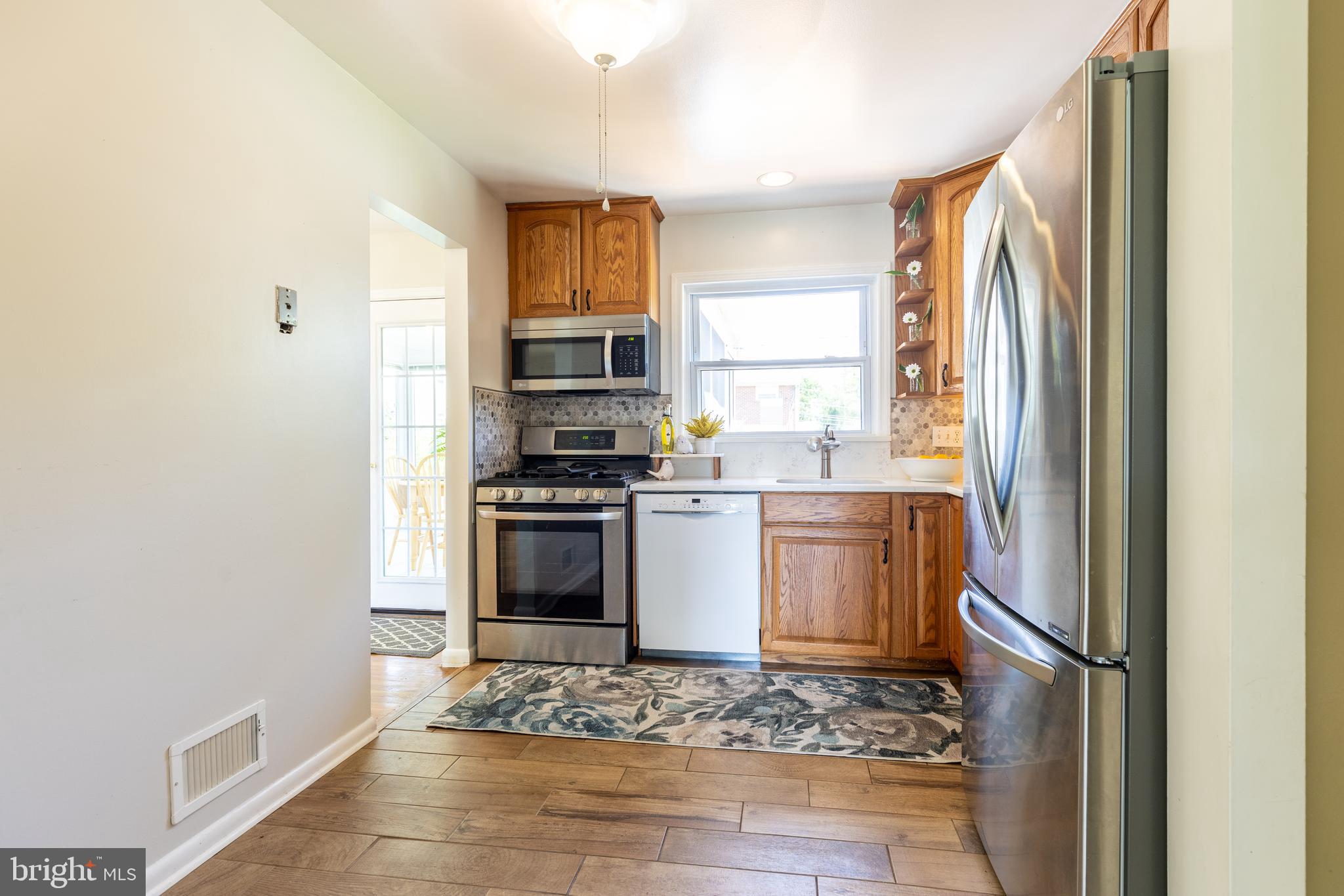 1909 Tadcaster Road Catonsville, MD 21228 - Photo 16 of 51