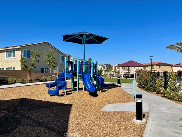 $3,195 | 30310 Wild Oat Street, Murrieta, CA 92563
