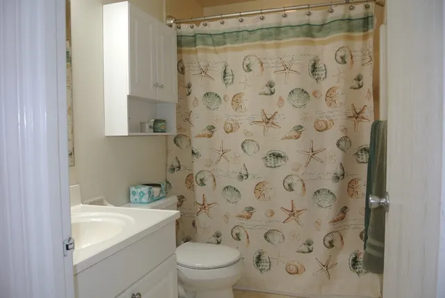 $2,495 | 19 Pine Street, Unit G, Canton, MA 02021