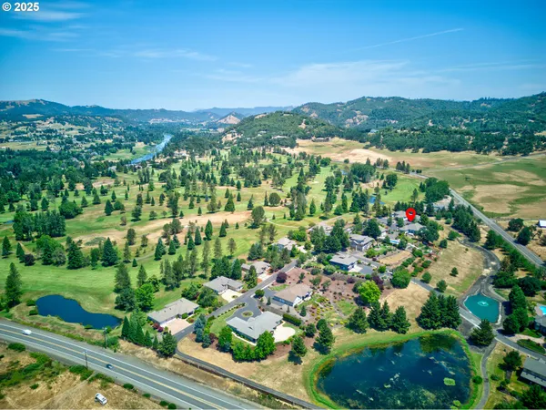 $1,045,000 | 295 Fairway Village Lane, Roseburg, OR 97471