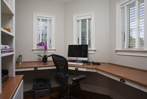 26 Mandalay Road Newton, MA 02459 - Photo 12 of 14