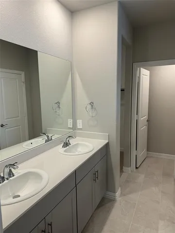 $2,659 | 6617 Vly Lk Lane, Crowley, TX 76036