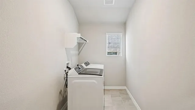 $2,659 | 6617 Vly Lk Lane, Crowley, TX 76036