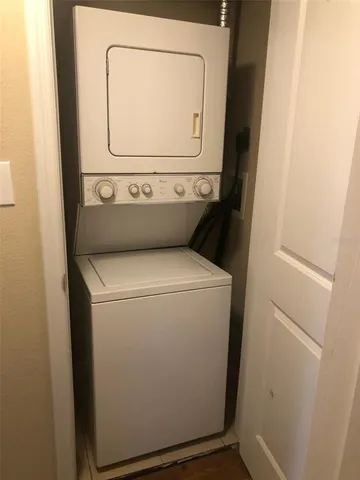 $1,425 | 507 Northwest 39th Road, Unit 207, Gainesville, FL 32607