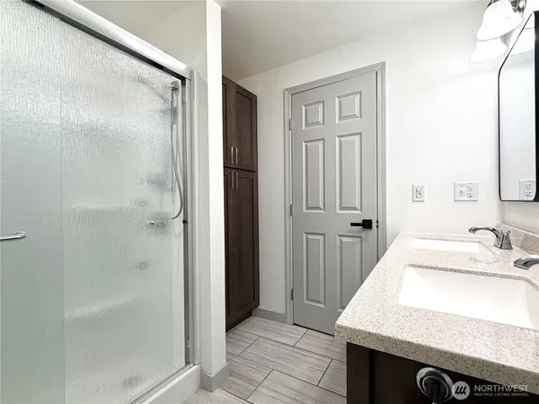 $419,900 | 611 Hillcrest Cir Drive, Omak, WA 98841