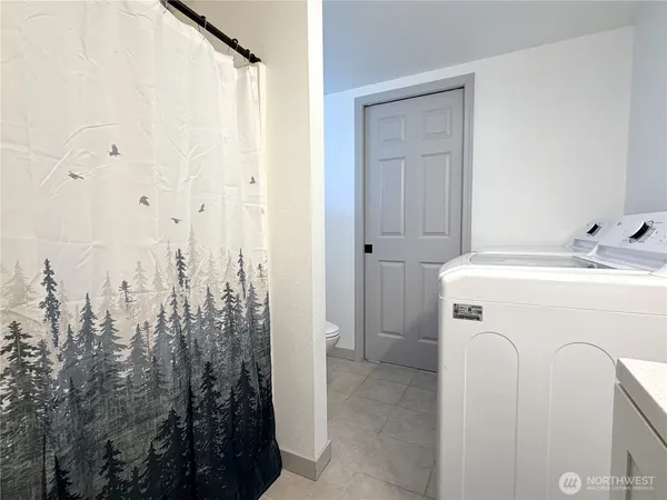 $419,900 | 611 Hillcrest Cir Drive, Omak, WA 98841