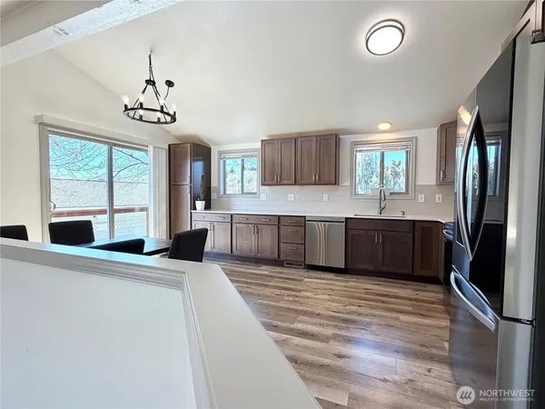 $419,900 | 611 Hillcrest Cir Drive, Omak, WA 98841