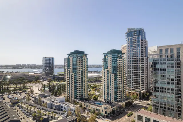 $9,500 | 510 1st Avenue, Unit 2204, San Diego, CA 92101