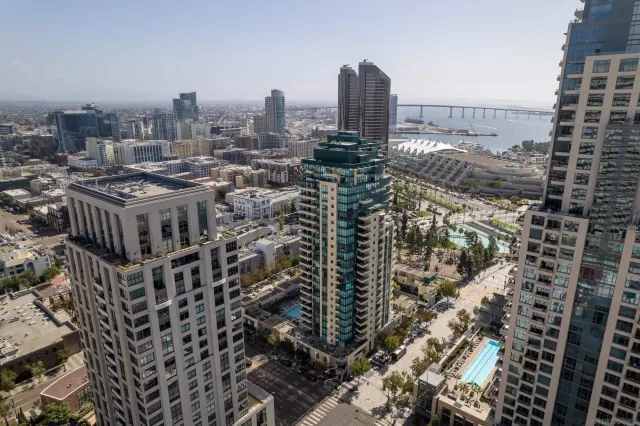 $9,500 | 510 1st Avenue, Unit 2204, San Diego, CA 92101