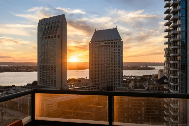 $9,500 | 510 1st Avenue, Unit 2204, San Diego, CA 92101