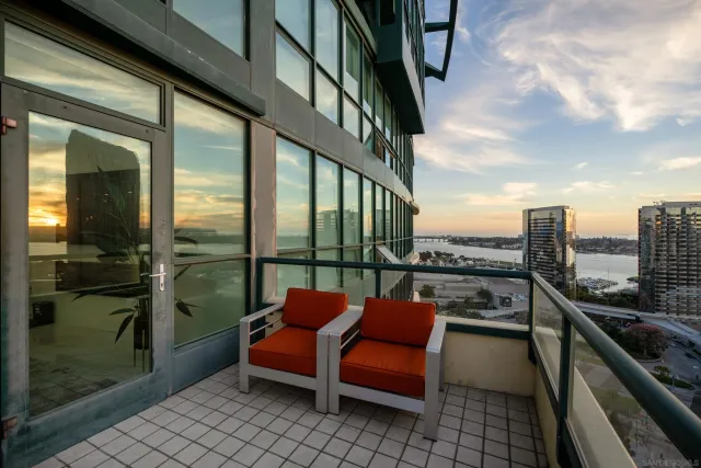 $9,500 | 510 1st Avenue, Unit 2204, San Diego, CA 92101