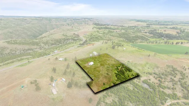 $299,000 | 588 Reservoir Lane, Pomeroy, WA 99347