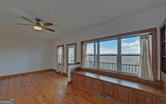 $700,000 | 990 Hickory Nut Mountain Road, Tallulah Falls, GA 30573