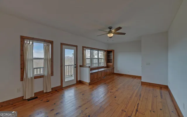 $700,000 | 990 Hickory Nut Mountain Road, Tallulah Falls, GA 30573