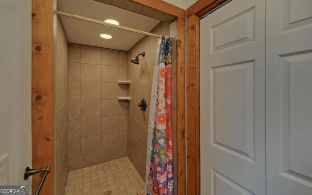 $700,000 | 990 Hickory Nut Mountain Road, Tallulah Falls, GA 30573