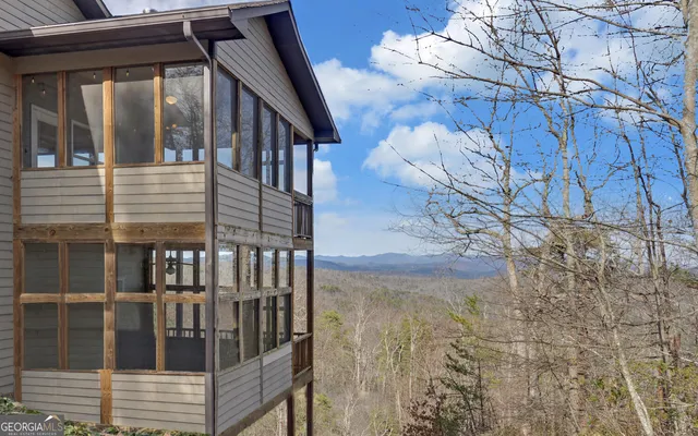 $700,000 | 990 Hickory Nut Mountain Road, Tallulah Falls, GA 30573