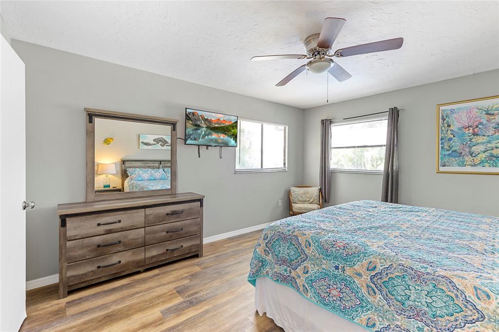 309 Shore T Road Nokomis, FL 34275 - Photo 21 of 53 Gallery Image 21