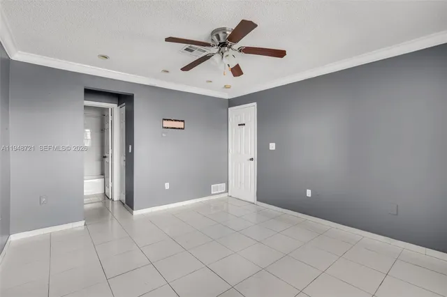 $2,450 | 8851 Northwest 119th Street, Unit 4414, Hialeah Gardens, FL 33018