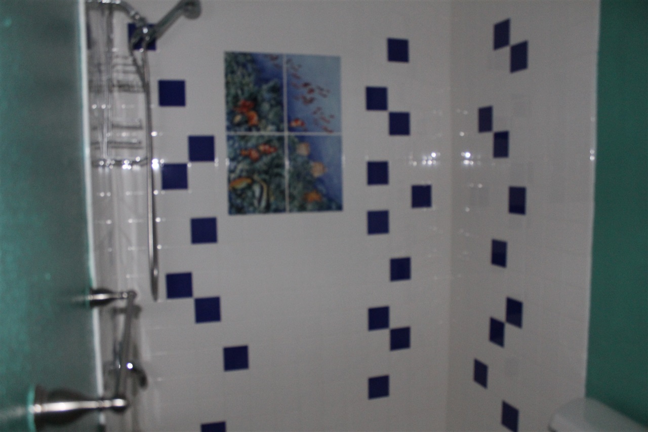 250 Sharp Place Encinitas, CA 92024 - Photo 8 of 9 Gallery Image 8