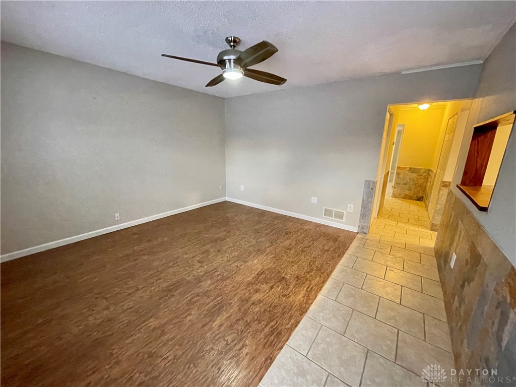 3630 Teaberry Drive Riverside, OH 45424 - Photo 5 of 93 Gallery Image 5