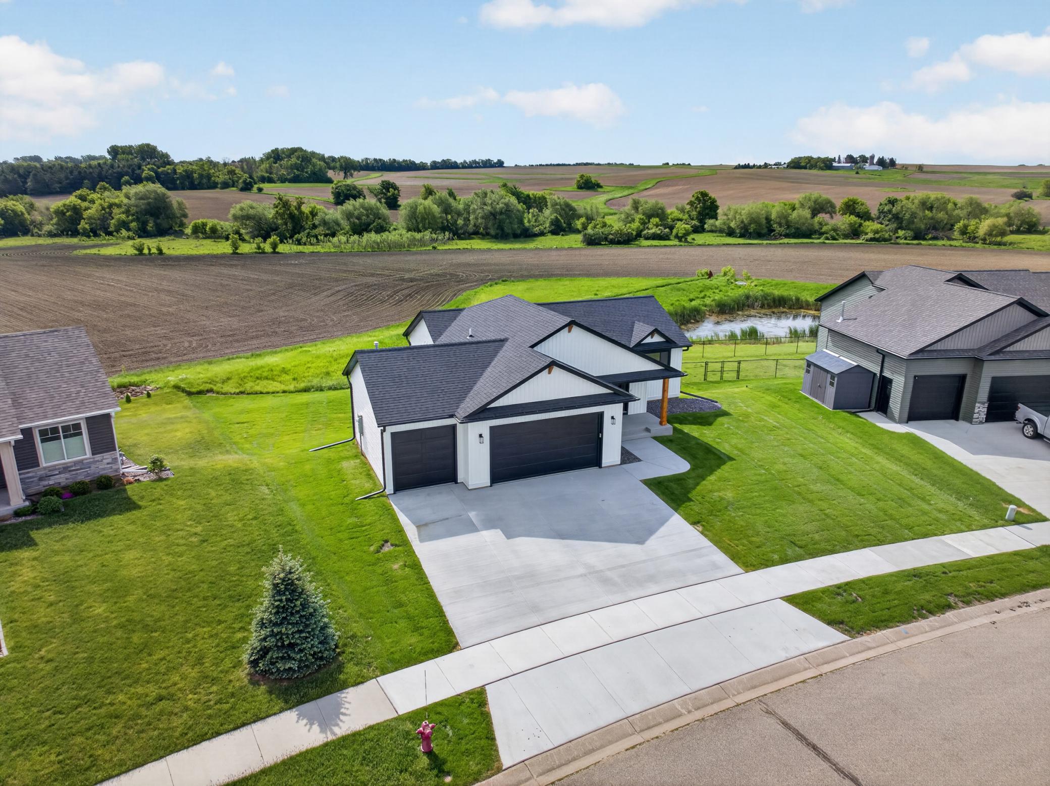 915 7th Avenue Wanamingo, MN 55983 - Photo 6 of 48
