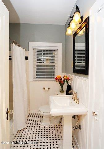 423 Fairlawn Road Louisville, KY 40207 - Photo 18 of 70 fairlawn_16