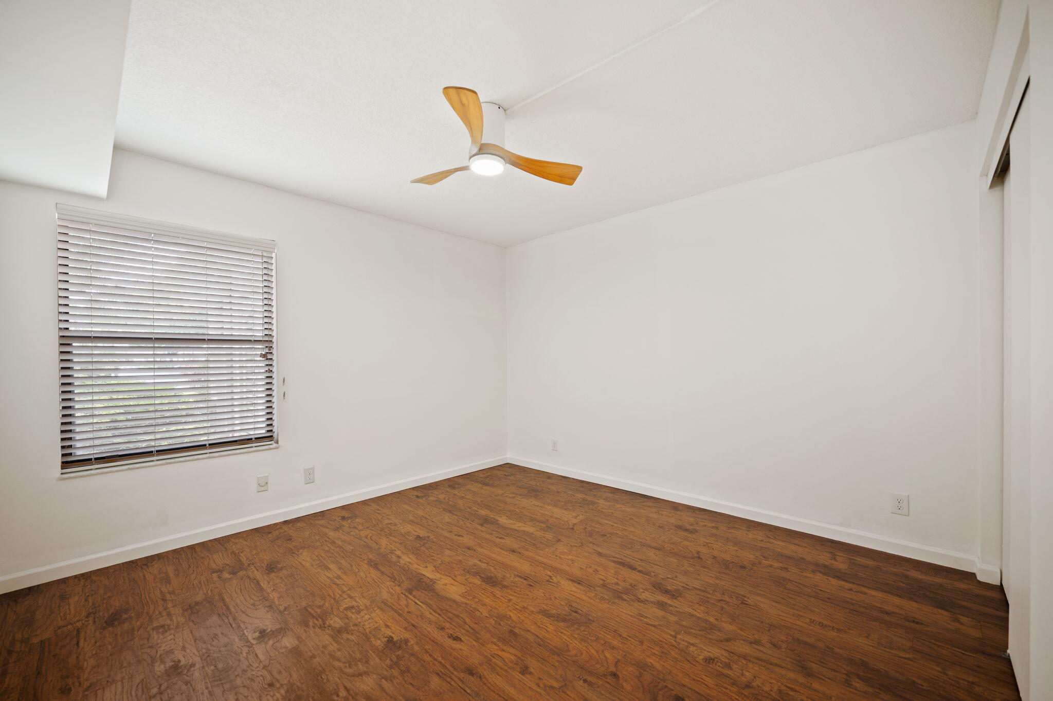 5701 Camino Del Sol, Unit 104 Boca Raton, FL 33433 - Photo 9 of 34 bedroom