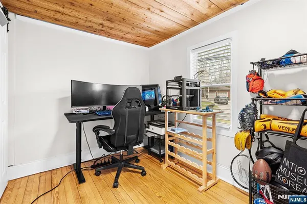 $779,000 | 191 West Street, Closter, NJ 07624