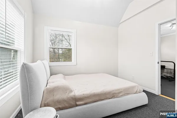 $779,000 | 191 West Street, Closter, NJ 07624