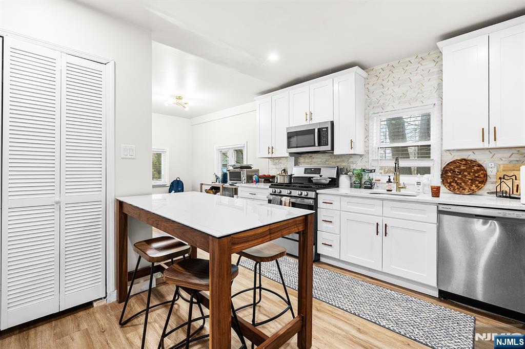 191 West Street Closter, NJ 07624 - Photo 2 of 24