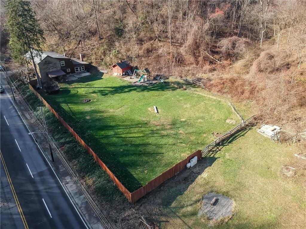 538 Becks Run Road Pittsburgh, PA 15210 - Photo 4 of 25 Gallery Image 4