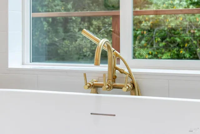 $1,375,000 | 64 Mountain View Road, Fairfax, CA 94930