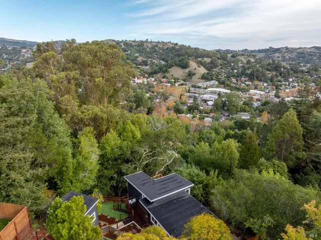$1,375,000 | 64 Mountain View Road, Fairfax, CA 94930