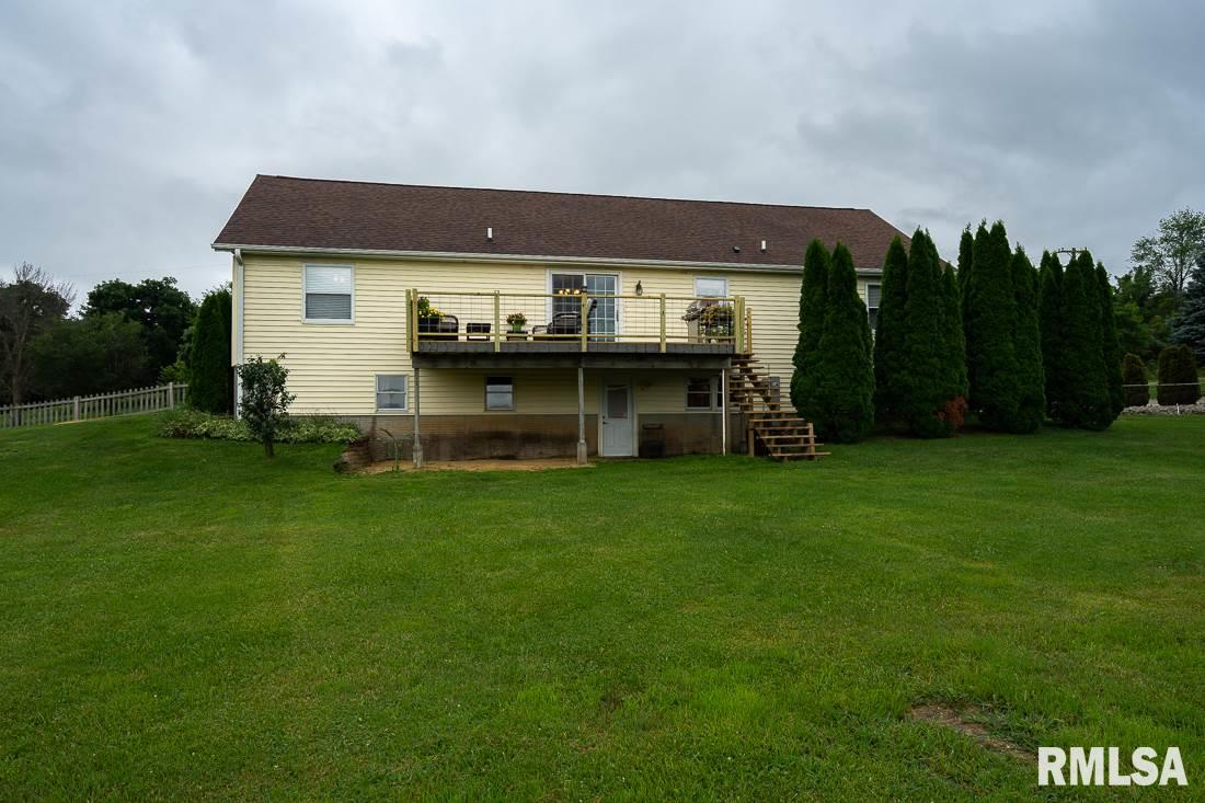 12570 Garden Plain Road Morrison, IL 61270 - Photo 14 of 24