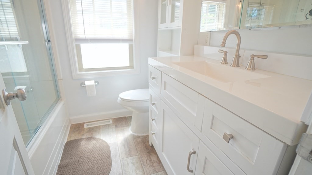 31 Middle Street Springfield, MA 01104 - Photo 14 of 22