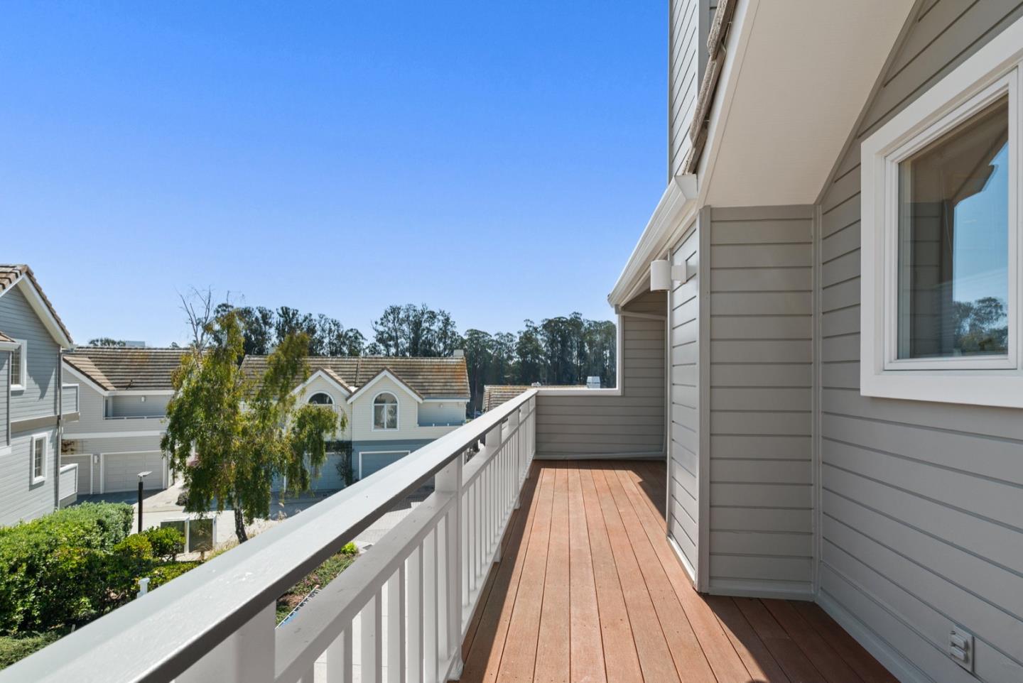 152 Frederick Street Santa Cruz, CA 95062 - Photo 53 of 64 a view of balcony with wooden floor and fence
