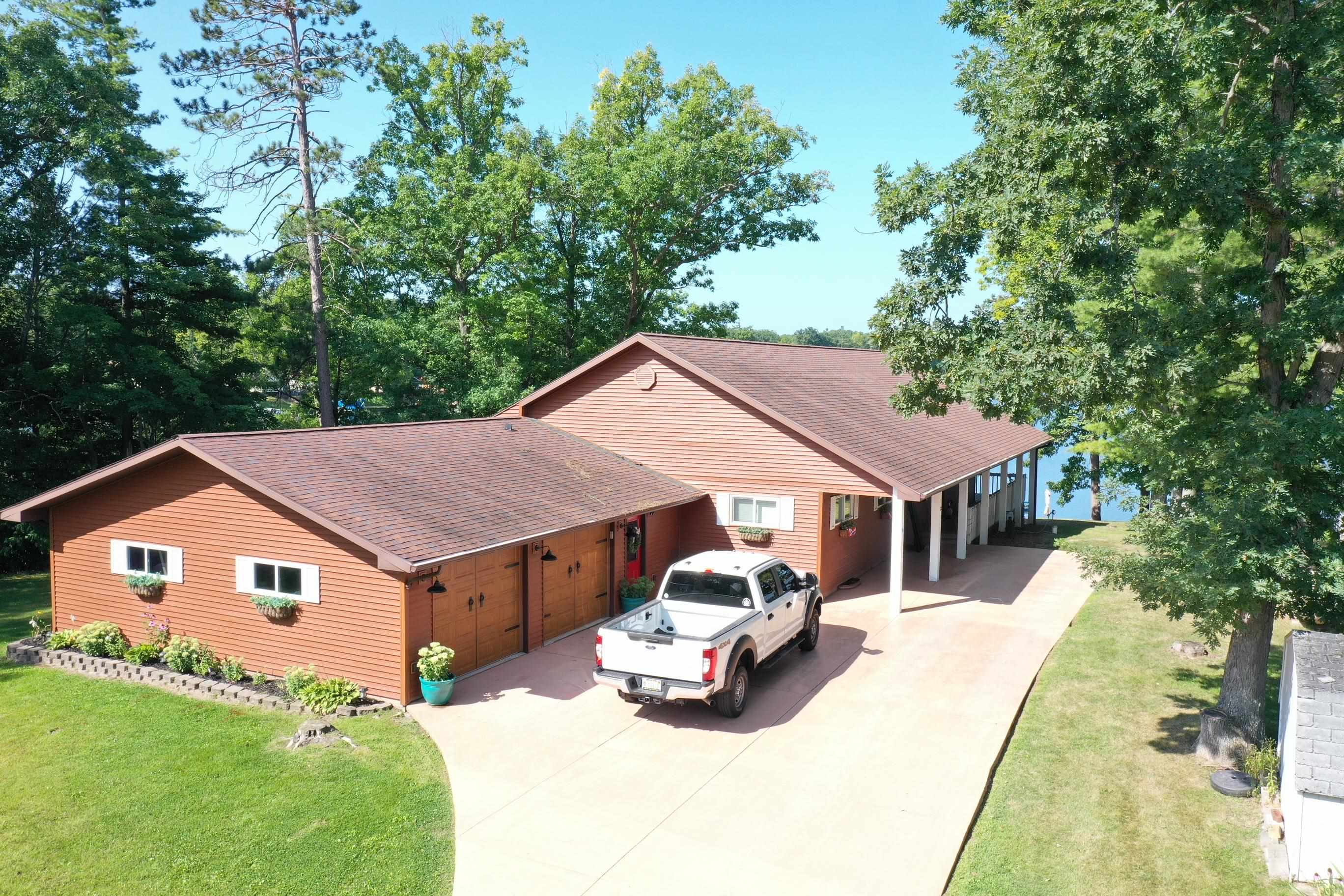 2753 East Ridge Road Lupton, MI 48635 - Photo 11 of 86 1949509-fbf1bfae-aa78-4341-bb38-2249d218dbde.JPG