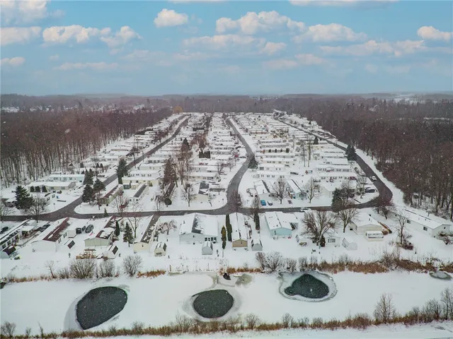 $79,900 | 6377 Whispering Woods Drive, Unit 10, Williamson, NY 14589