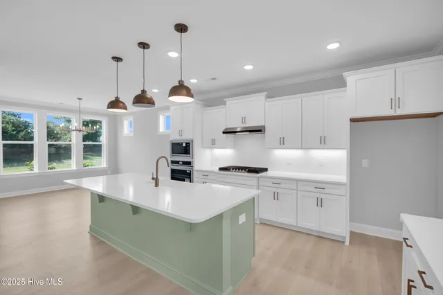 $604,900 | 482 Sailor Sky Way, Unit 401, Hampstead, NC 28443