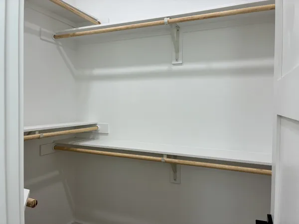 $2,350 | 1404 East 31st Street, Houston, TX 77022