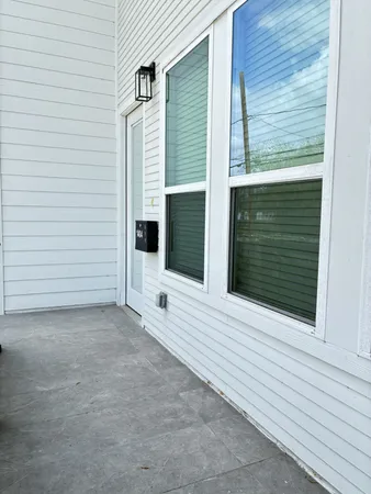 $2,350 | 1404 East 31st Street, Houston, TX 77022